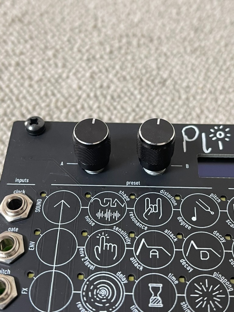 Plinky Synth Polyphonic Touch Synthesizer Eurorack Modular Tested & Working Used