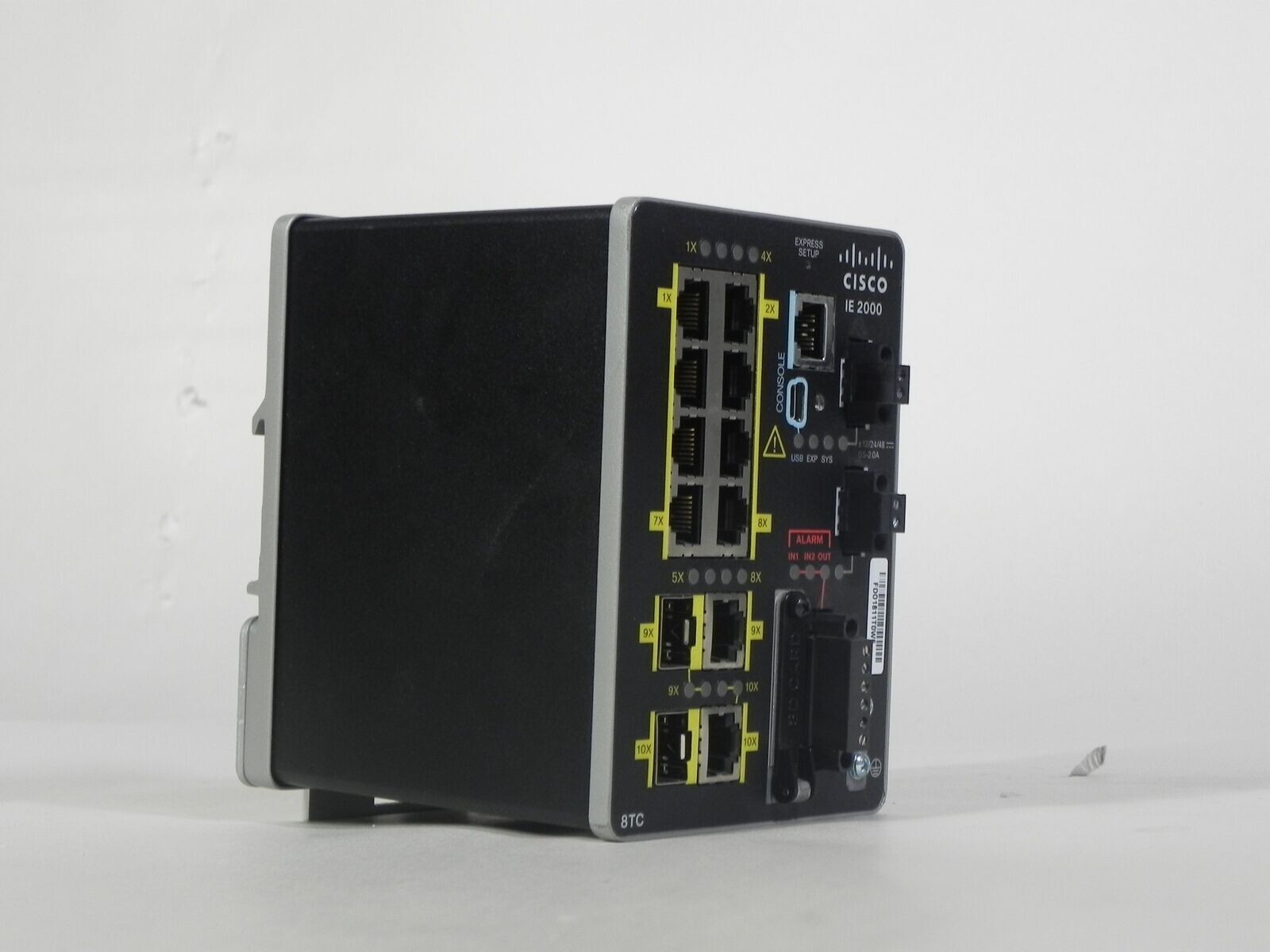 Cisco IE-2000-8TC-L Industrial Ethernet Switch 2000 Series