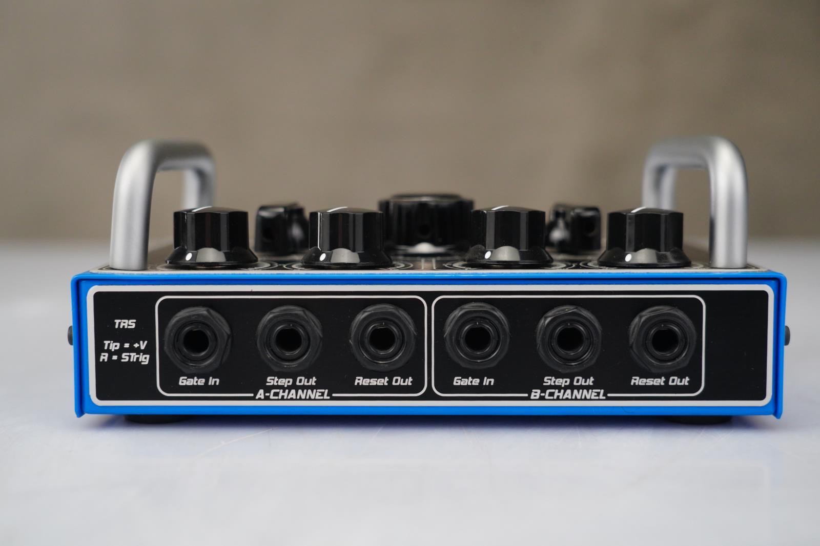 Innerclock Systems Sync-Step 2 Channel MIDI Step Synchronizer #58725