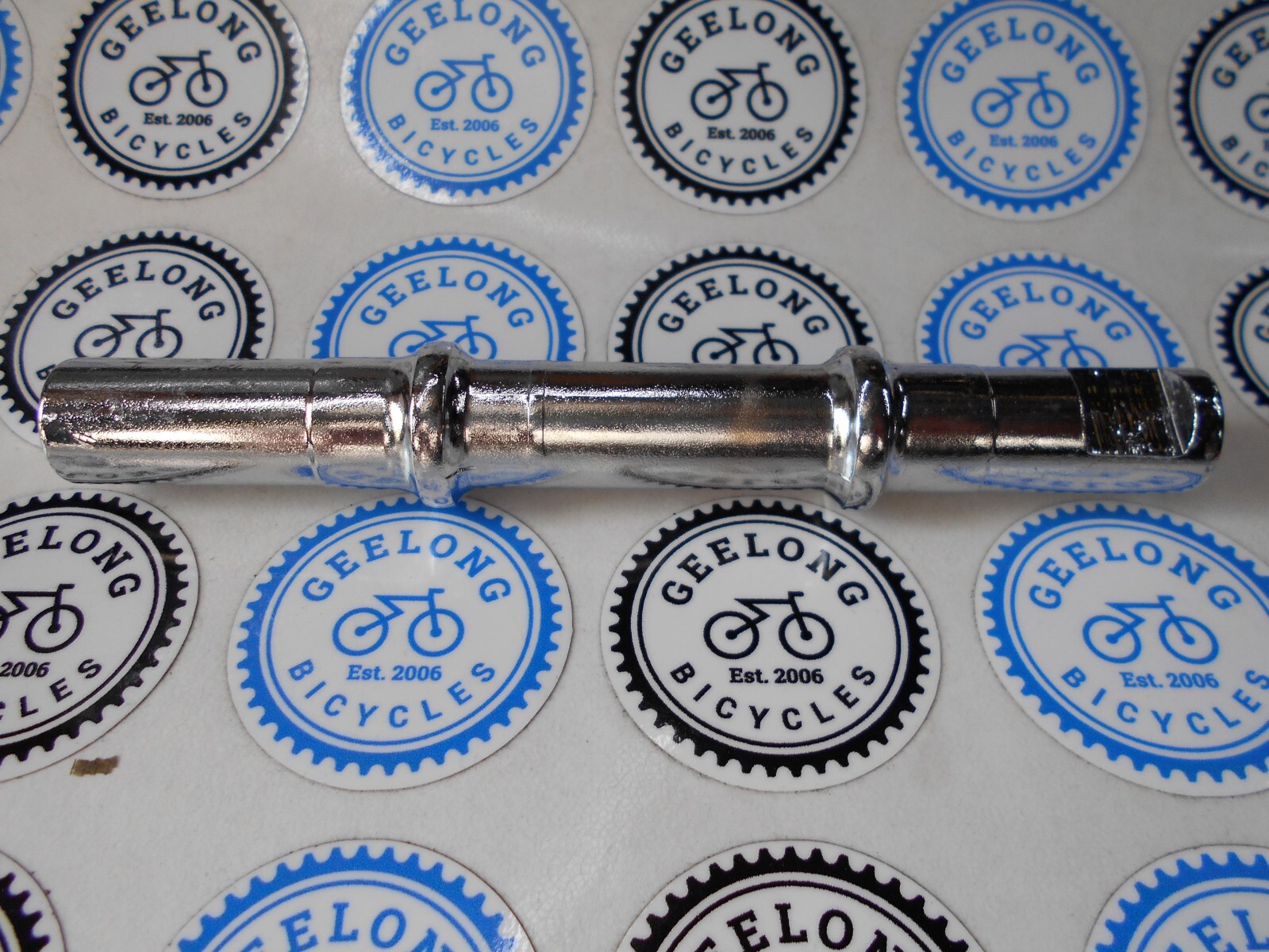 Vintage Cotter Pin Bike bottom bracket axle Axel Spindle 141, 145 or 147mm