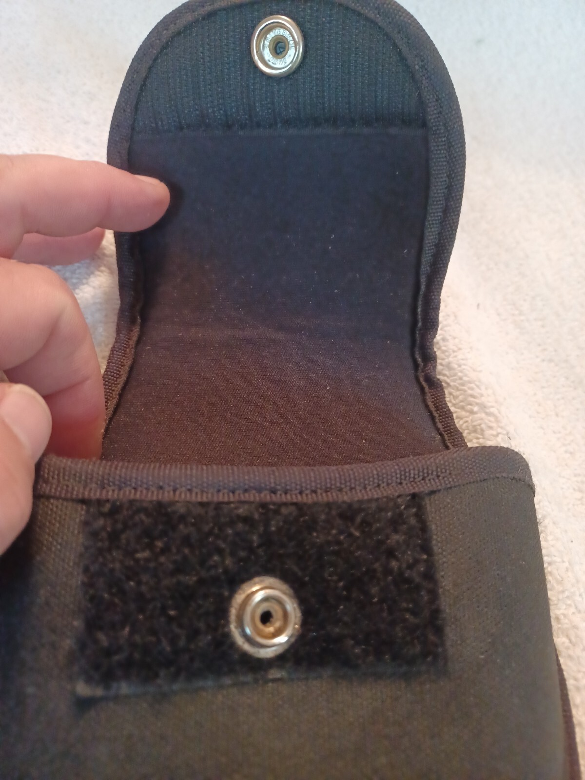 Uncle Mike's Latex Glove Case (A2)