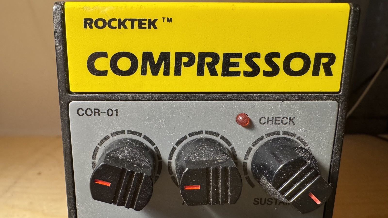 RockTek COR-01 Vintage Compressor