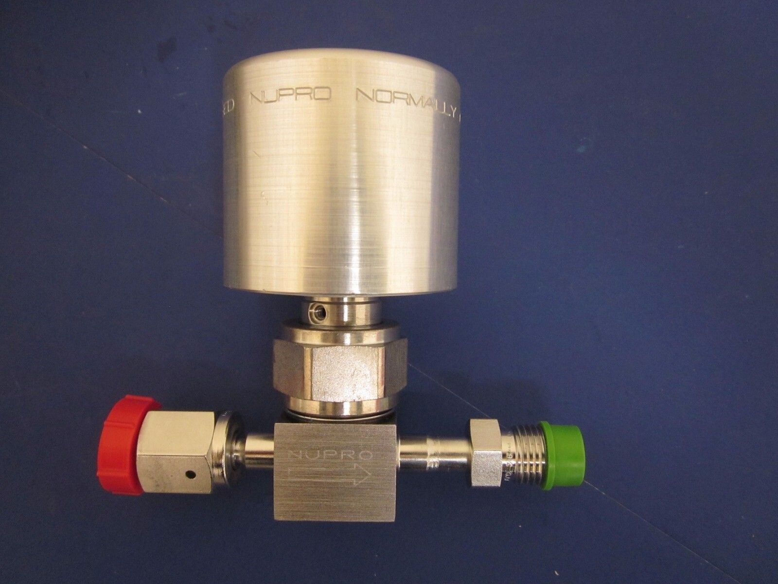 Nupro SS-HBTW4-C High Pressure Bellows Sealed Valve, 1/4" MVCR x 1/4" FVCR, Used