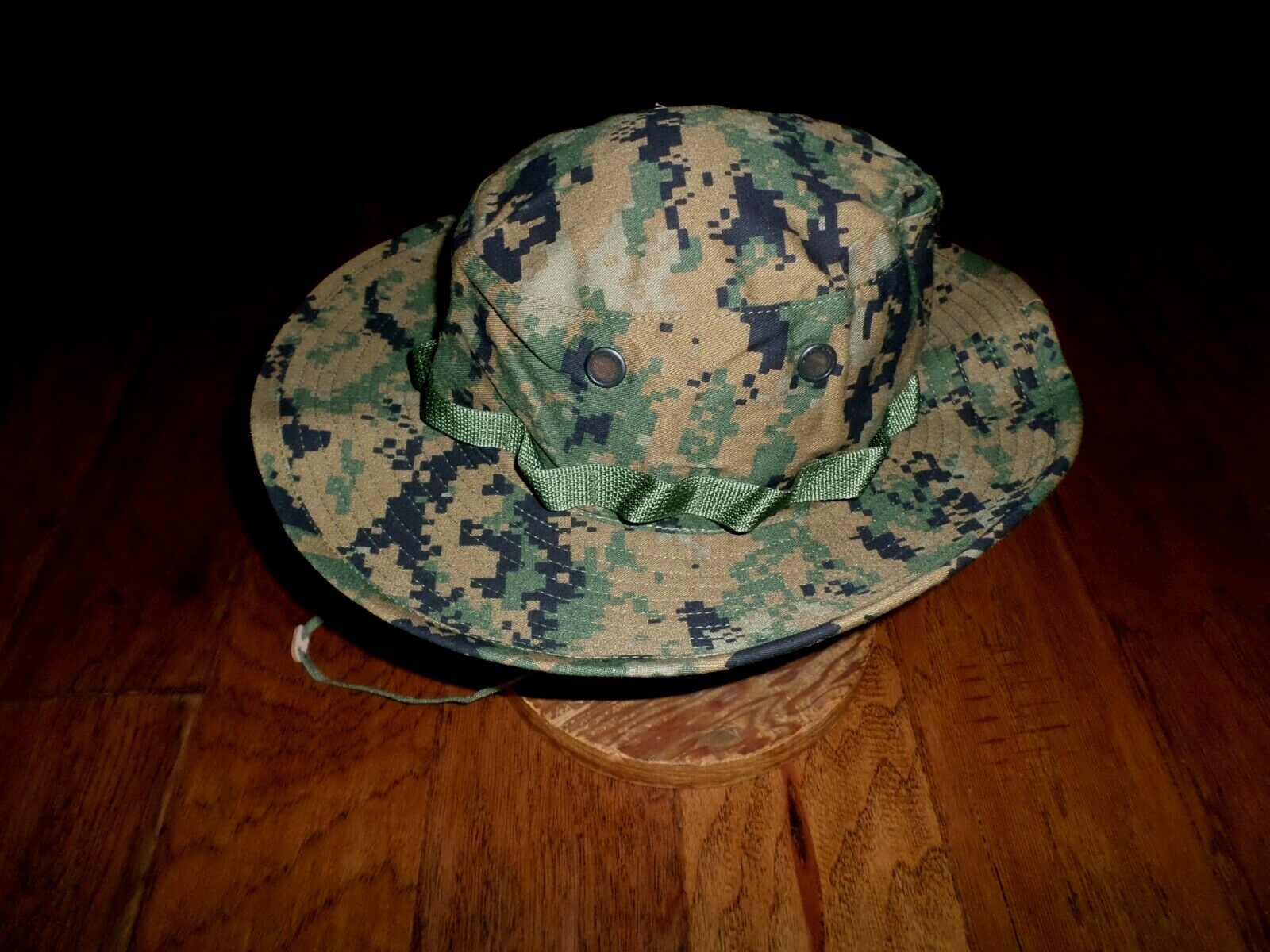 MARINE CORPS BOONIE HAT USMC DIGITAL WOODLAND CAMOUFLAGE MEDIUM 7 1/4 USA MADE