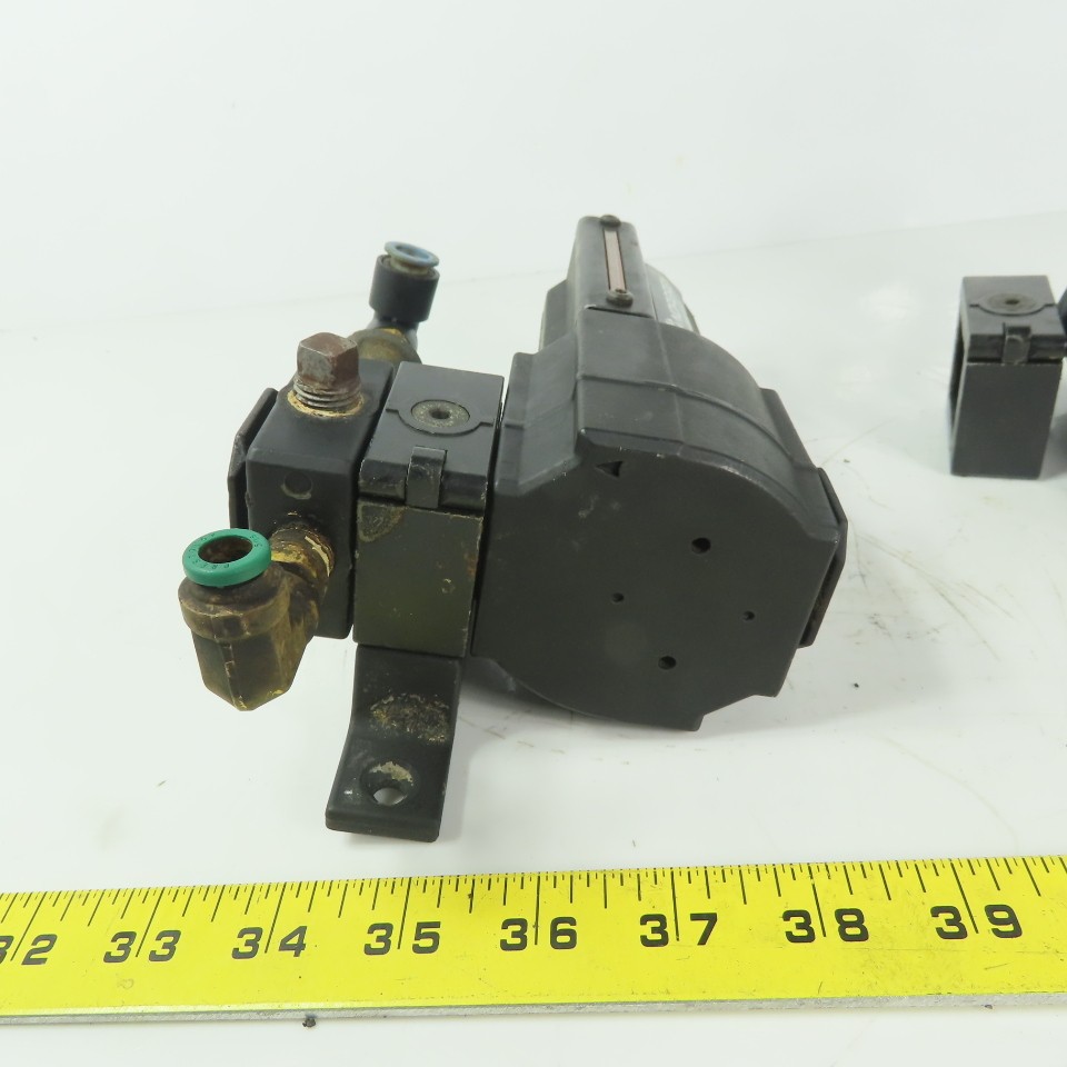 Norgren 3/8"x1/4" NPT Compressed Filter Air Pressure Regulator