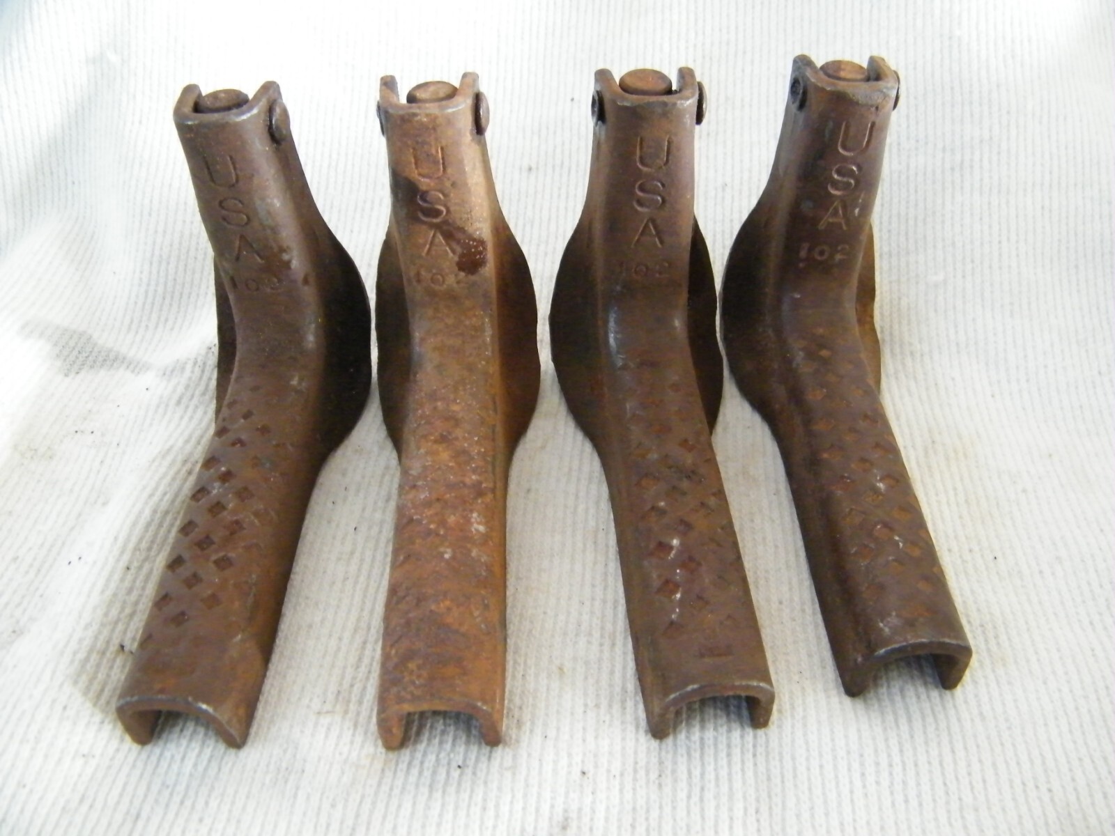 Set Of 4 Ameristep Folding Tree Climbing Spikes Model 102 Hunting Stand Step USA