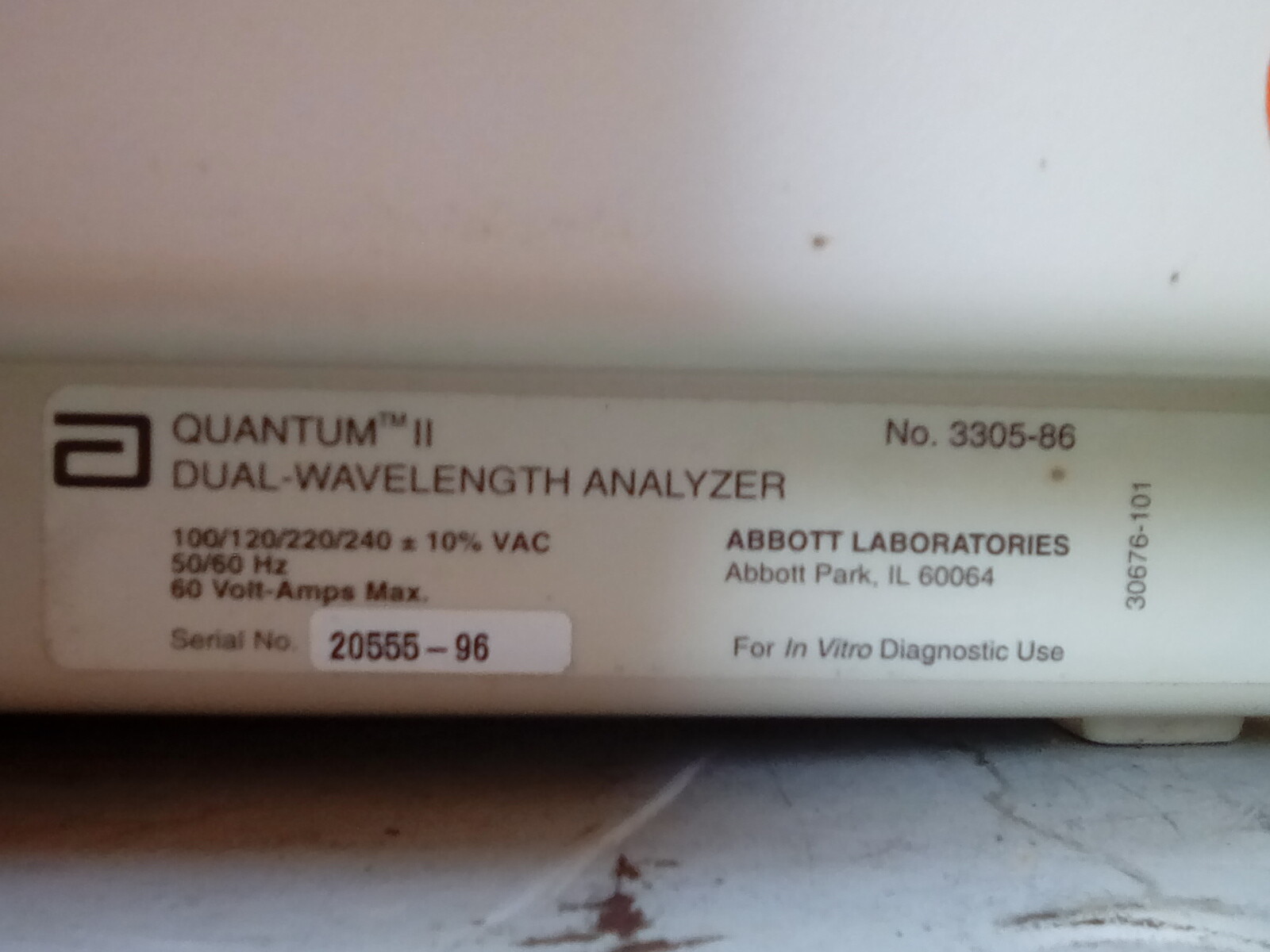 Abbott Quantum II Dual-Wavelength Analyzer 3305-86
