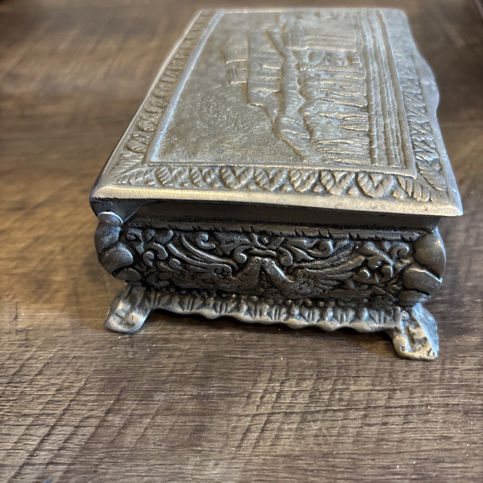 Parthenon and Scrolls Design, Metal Hinged Lid Box