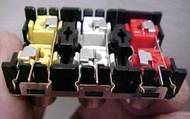 10 RCA Jacks, 6 Position 3 Channel PCB Mount Color Coded, Salvage Freight, New