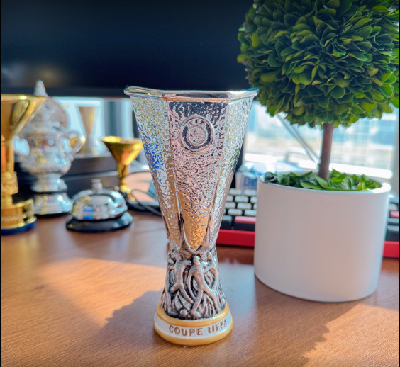 UEFA Europa League Championship Trophy Resin Replica Trophy 16cm Height