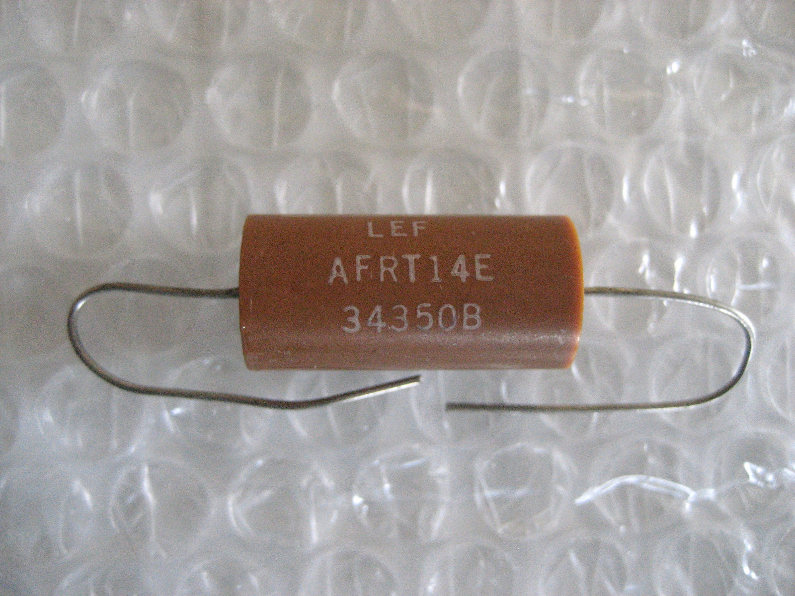 1 x NOS 3.4K Ohms RPC 1.25 Watt Noninductive Wirewound Resistor!