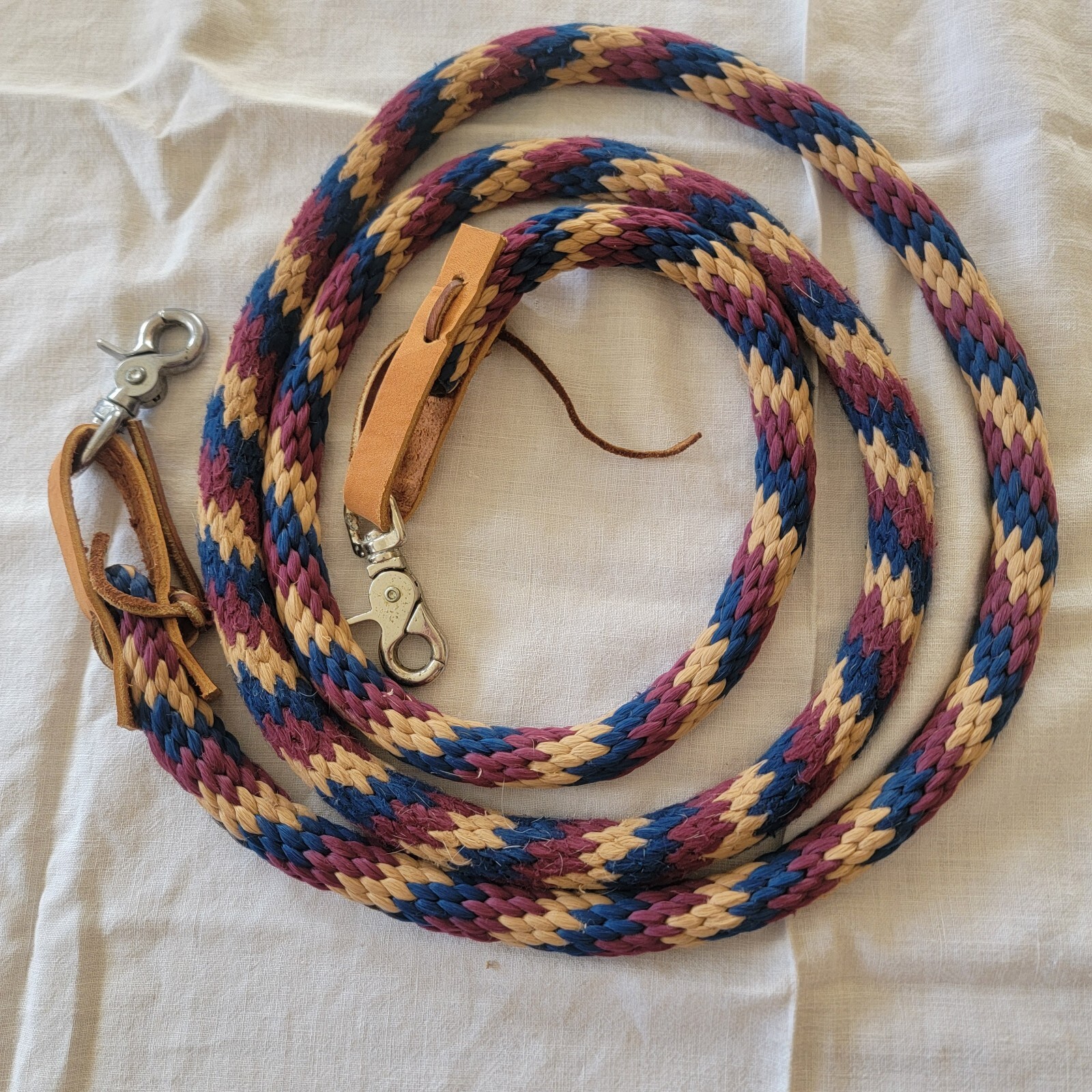7 Ft (apx) Multi-Color Poly Roper Reins w/ Sissor Clips (Navy, Tan, Burgundy)