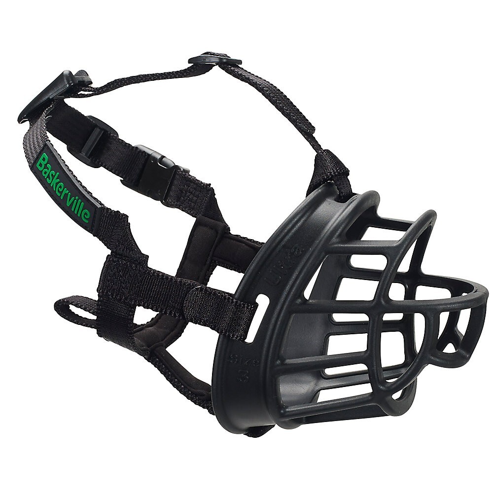 BASKERVILLE ULTRA BLACK RUBBER DOG MUZZLE MEDIUM DOG BREEDS SIZE 4