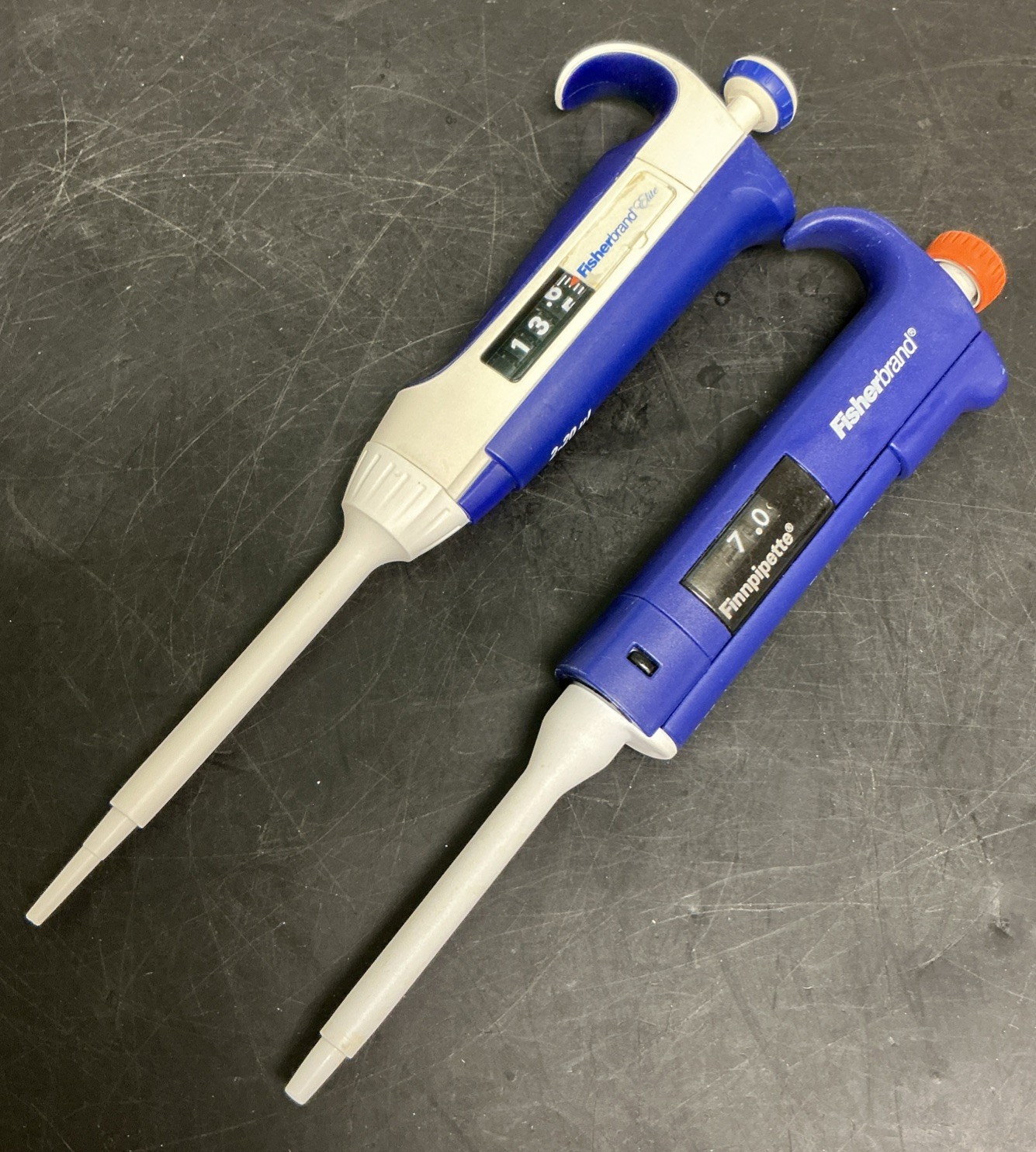 Lot of 2 Fisherbrand | Elite 2-20 ul | Finnpipette II 5-50 ul