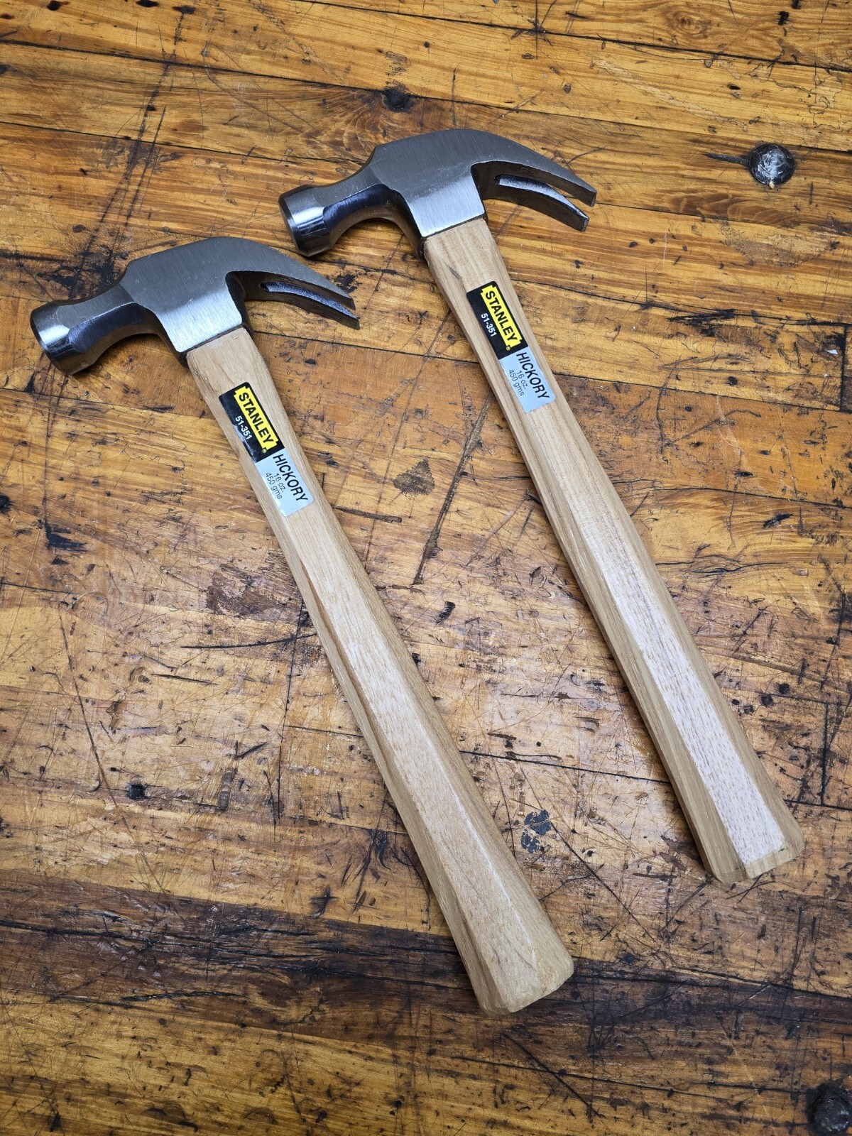 Pair Vintage STANLEY 16oz Curved Claw Nail Hammers Hickory Handle 51-351 USA NOS