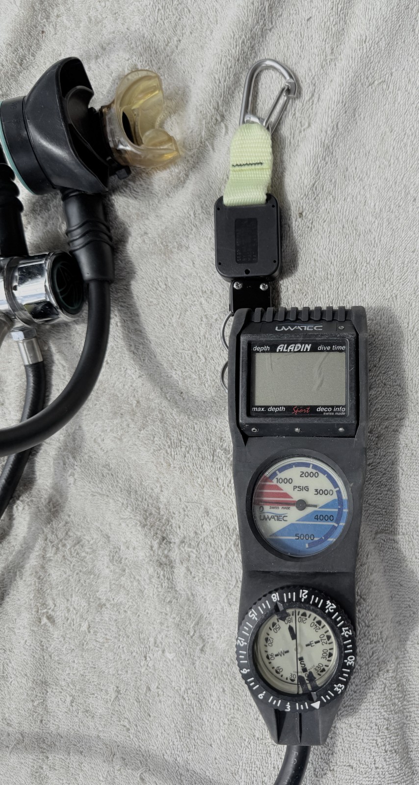 GENESIS REGULATOR /US MATRIX DIVE COMPUTER/OWNER MANUAL/SHERWOOD REGULATOR/CASE
