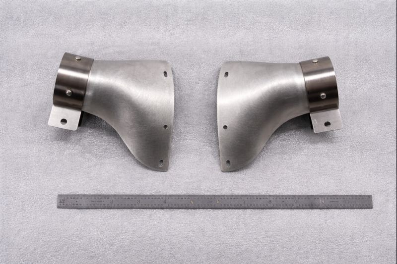 ✈️ Cessna 172 style LANDING GEAR PLATE COVER,PN: SVK0541191-1,SVK0541191-2 LH/RH