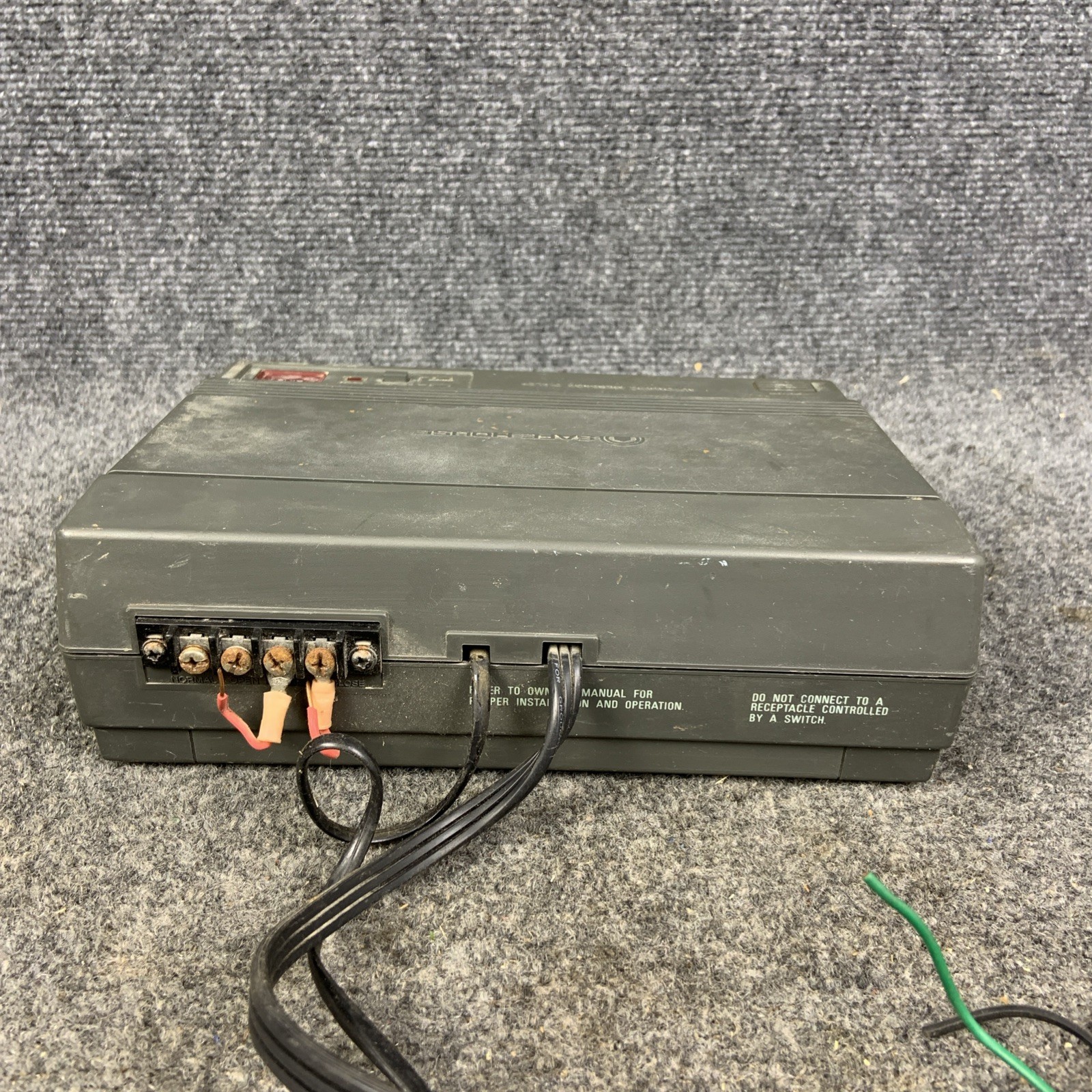 Safe House Automatic Message Dialer - Model 49-433B Powers On