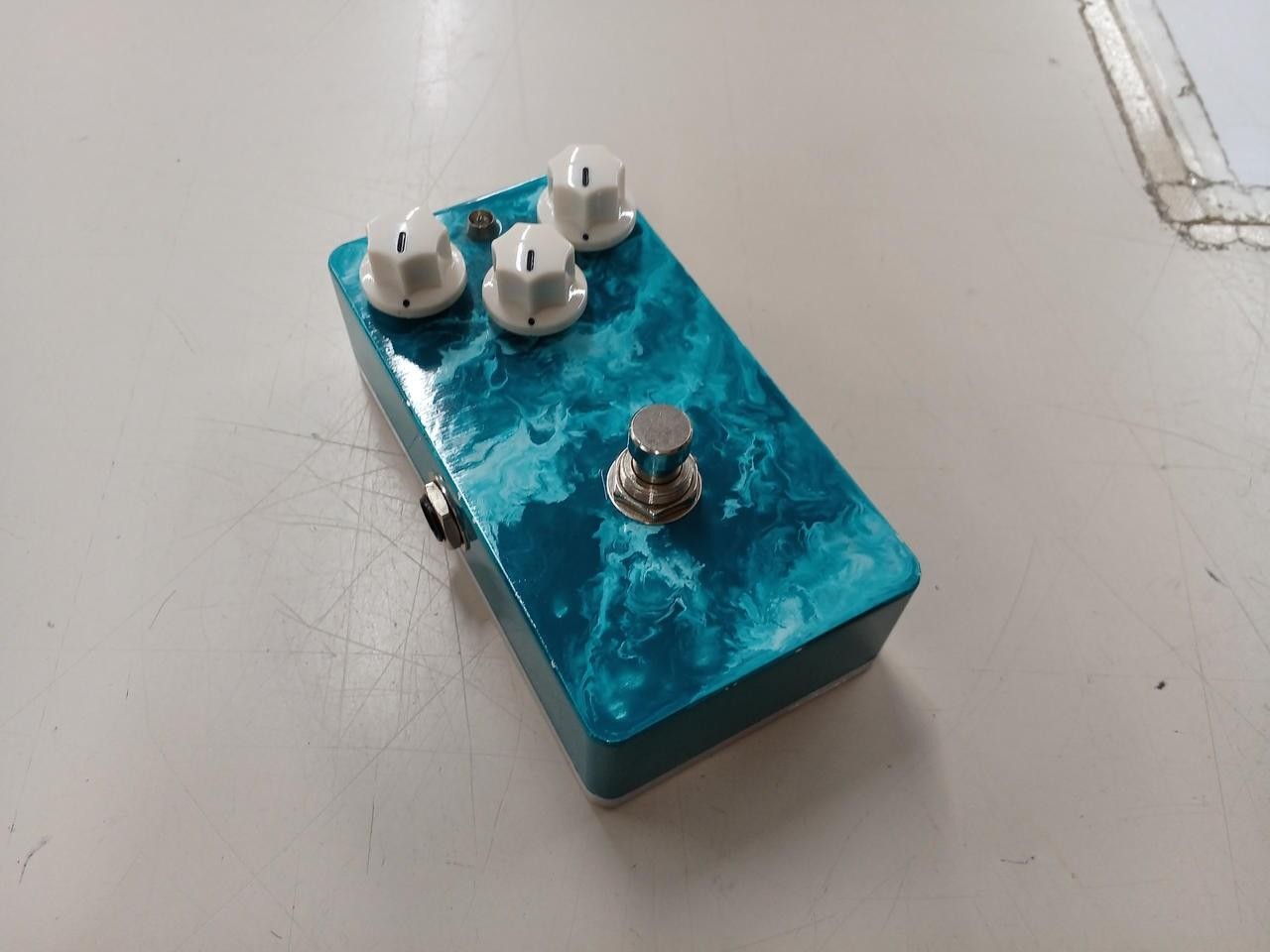 LEQTIQUE MAESTRO Effects Pedal