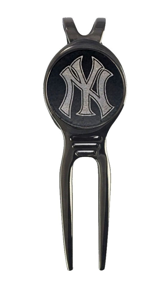 NY New York Yankees MLB Golf Ball Marker + Black Gunmetal Divot Tool Laser