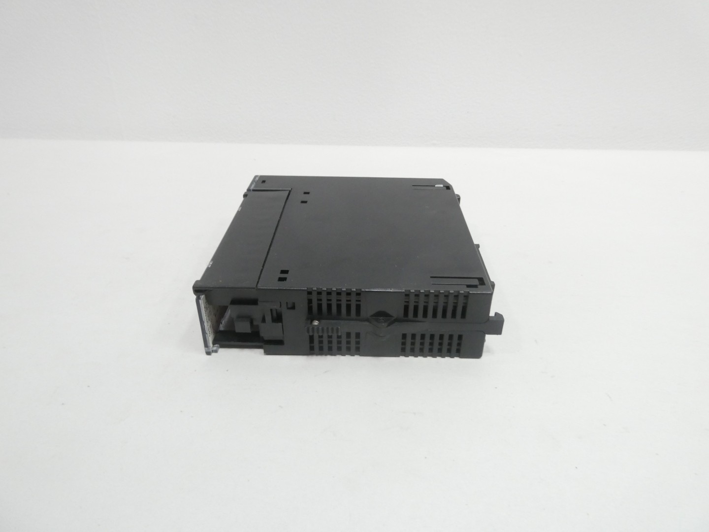 Fanuc IC693MDL940F Output Module