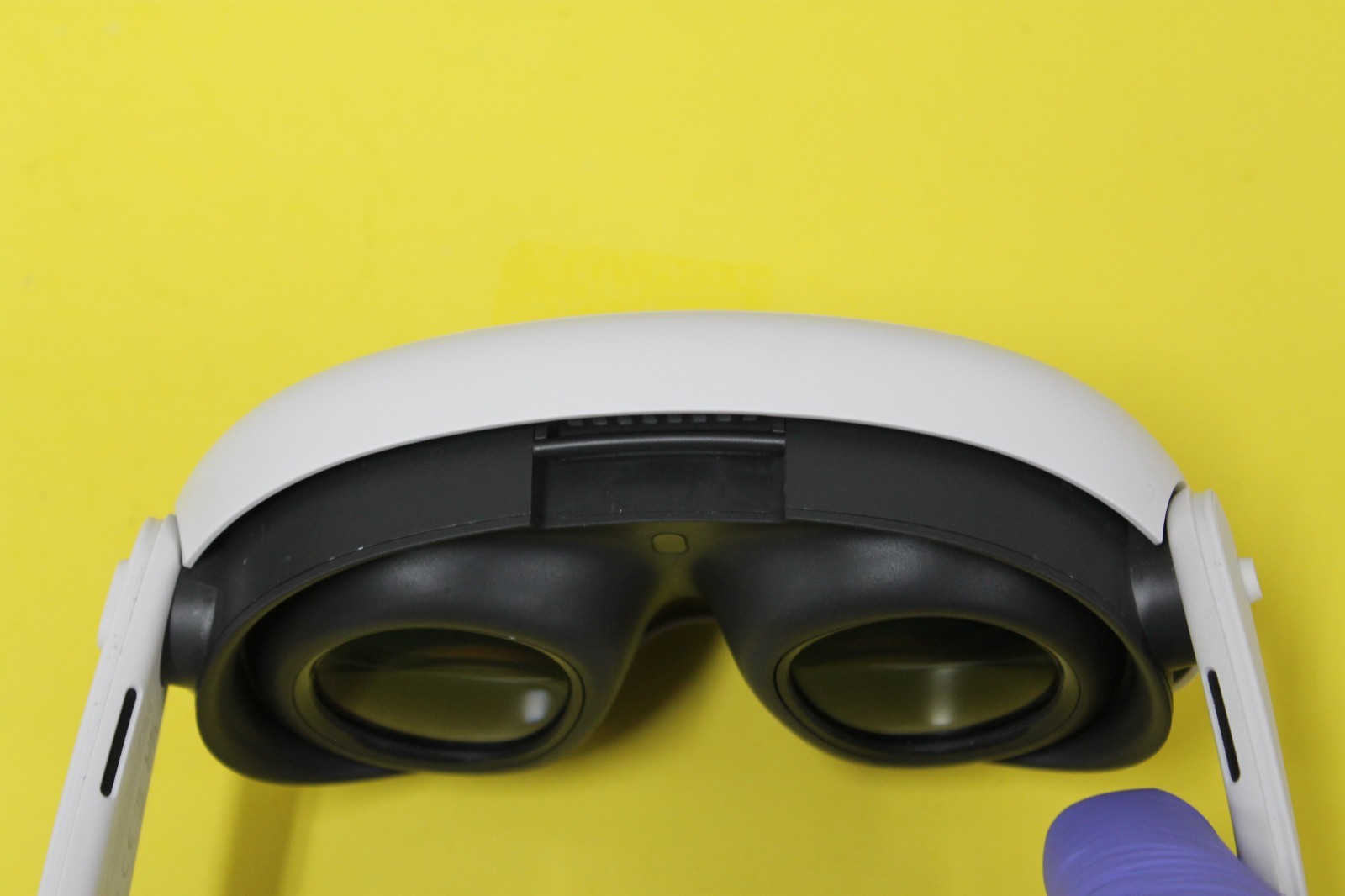 READ- Meta Quest 3 128GB VR Headset Only (No Controllers) Works Great!!!