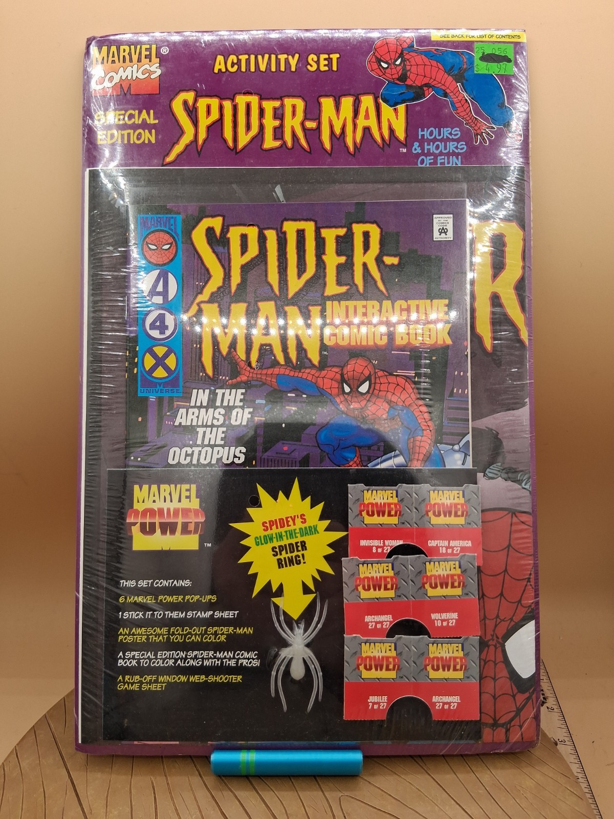 Spider-Man Activity Set | Pop-Ups | Poster | Comic | Game | Glow-in-Dark Ring