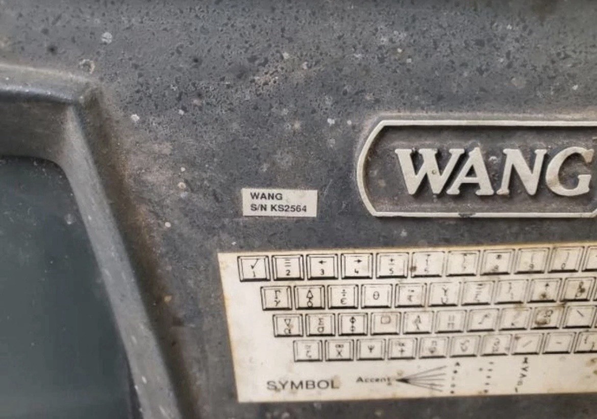 Fallout TV Show Terminal Wang 5506-2 Computer Terminal W/Keyboard *Power Issue*