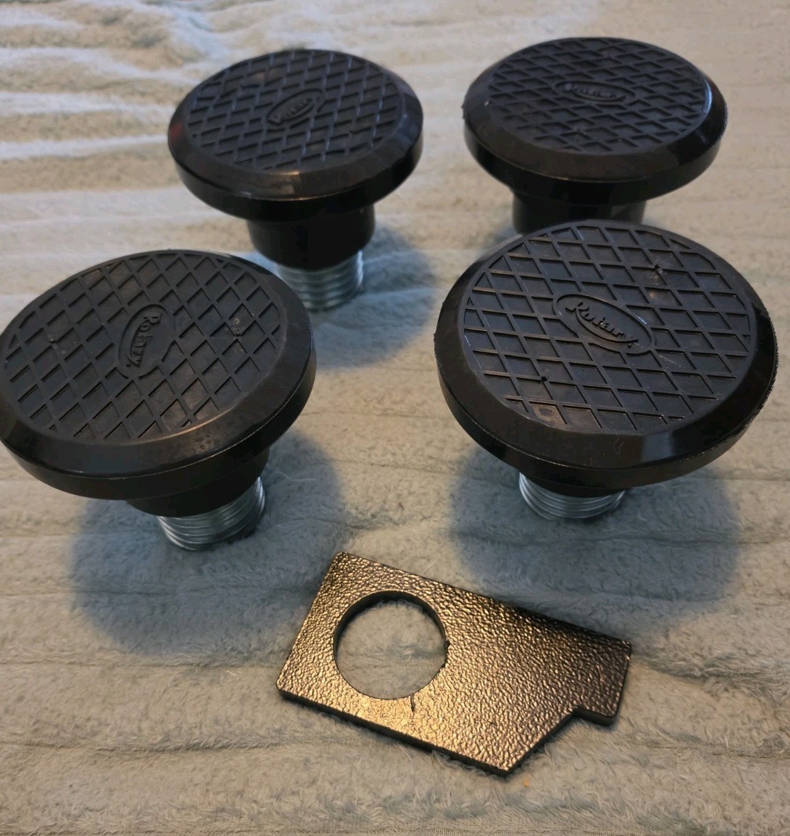 Rotary Lift Set of (4) Round Accessory Adapters