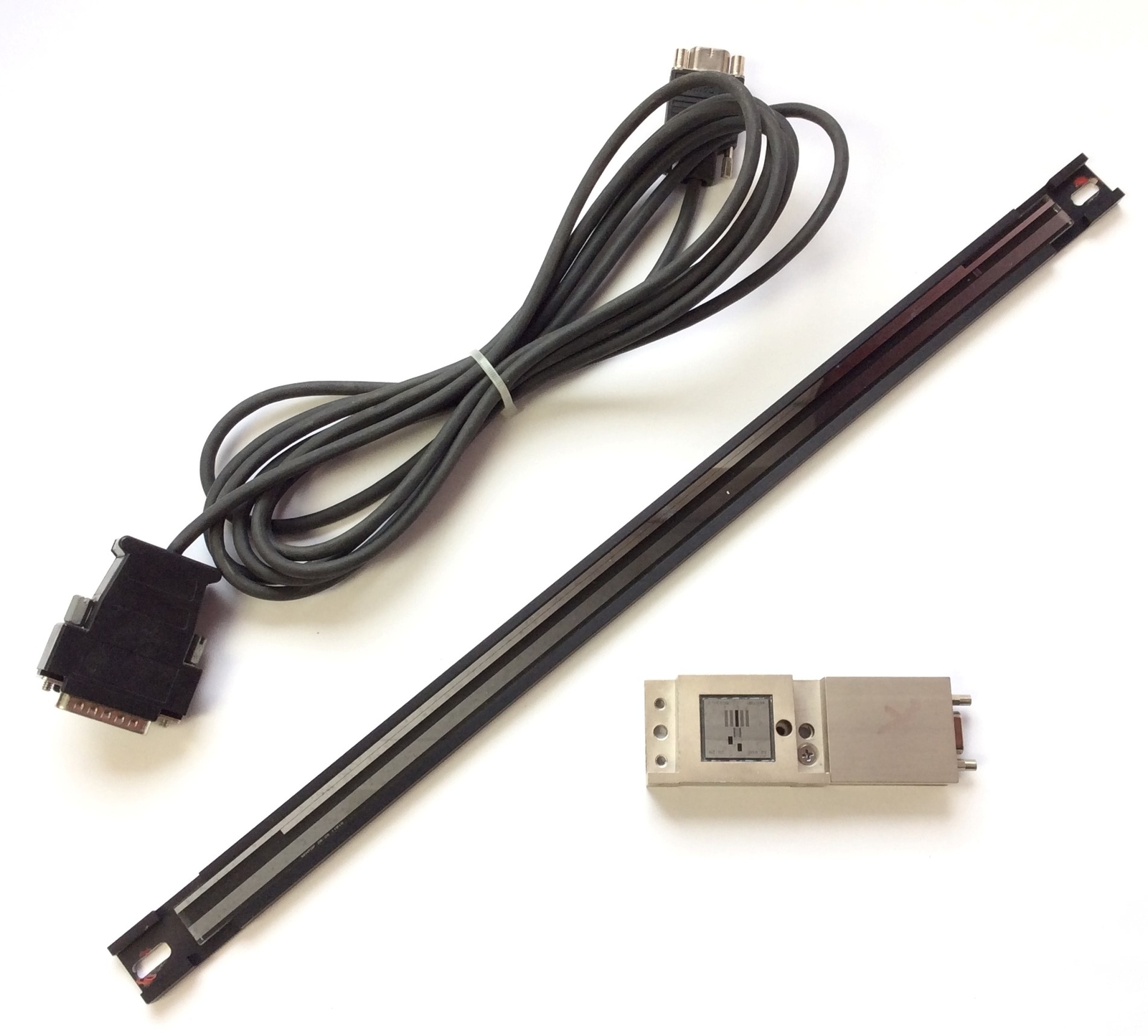 RSF Elektronik MS 60.88-2GT Linear Encoder 5V, 13" Sentop 11910 Scale w/ Cable