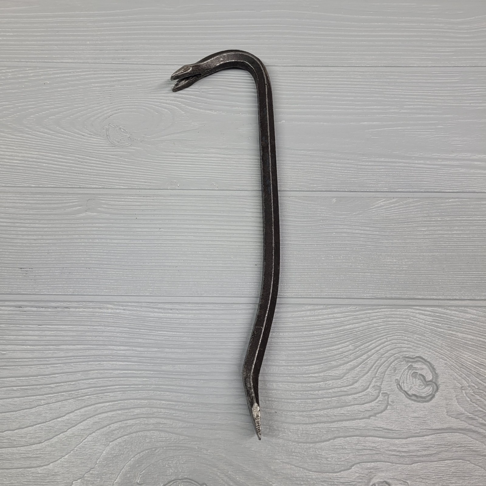 Wrecking Pry Bar 10 Inches