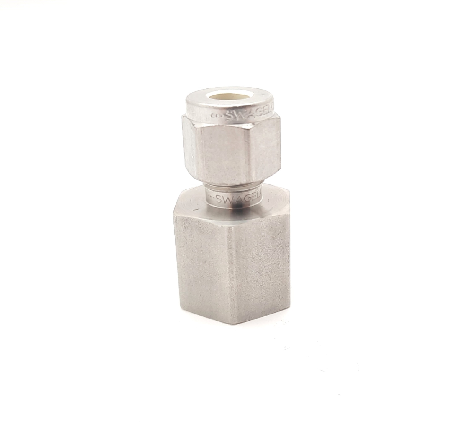 Swagelok SS-400-7-4 Stainless Steel Tube Fitting Female Connector 1/4" OD 1/4NPT