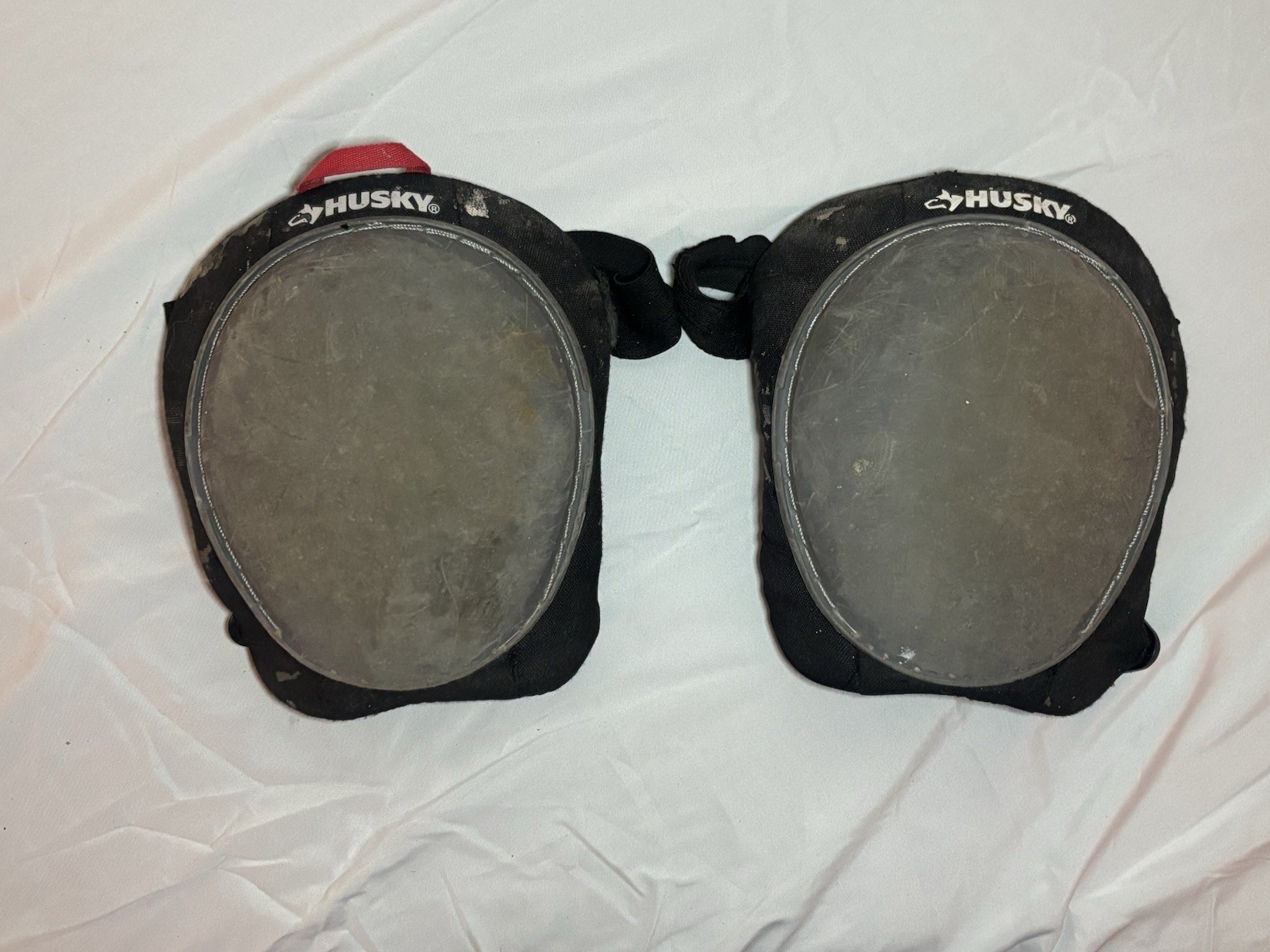 Husky Soft Cap Foam Non-Marring Knee Pads Medium Work Knee Protection