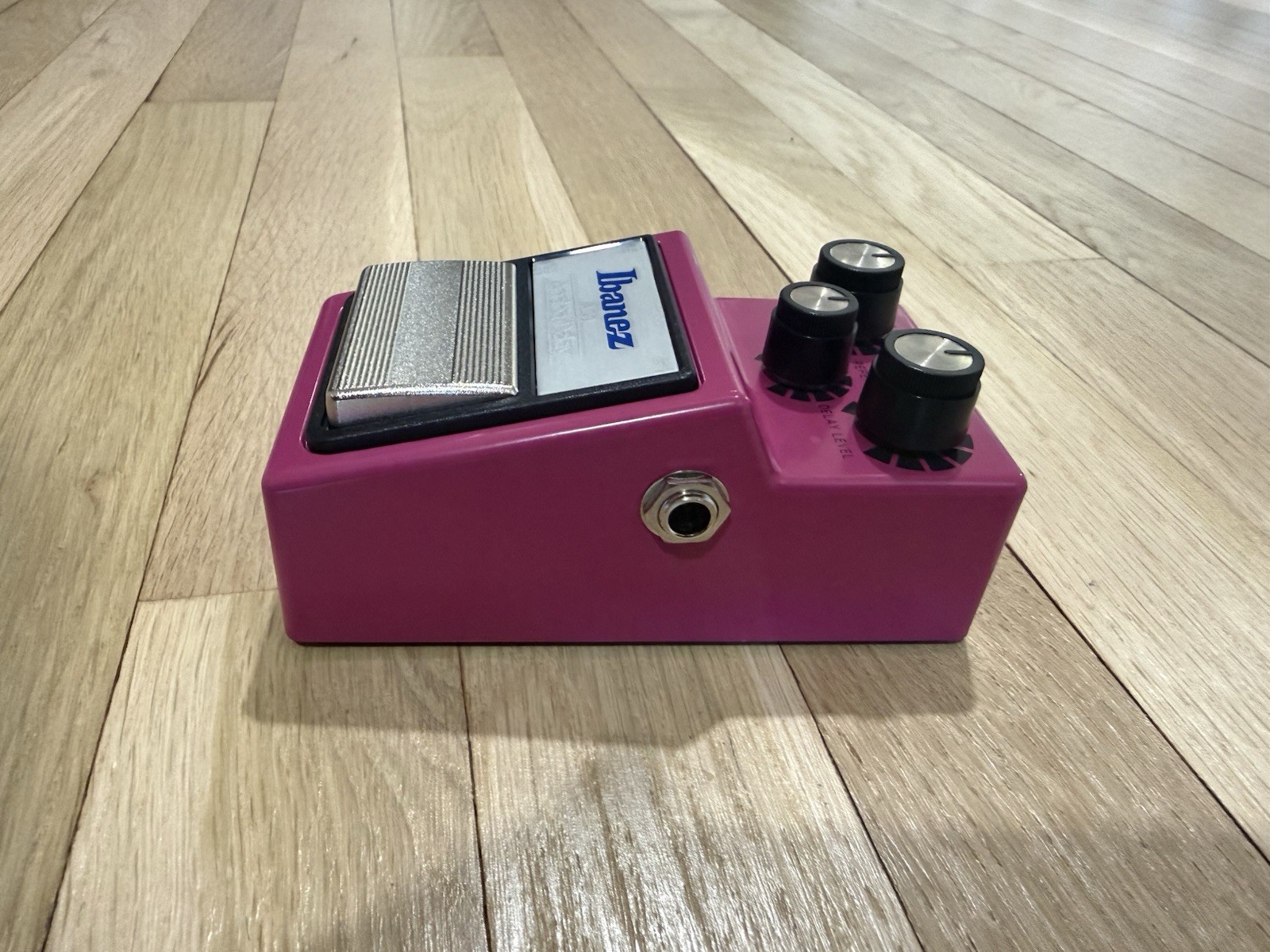 Ibanez AD-9 Delay Guitar Effect Pedal