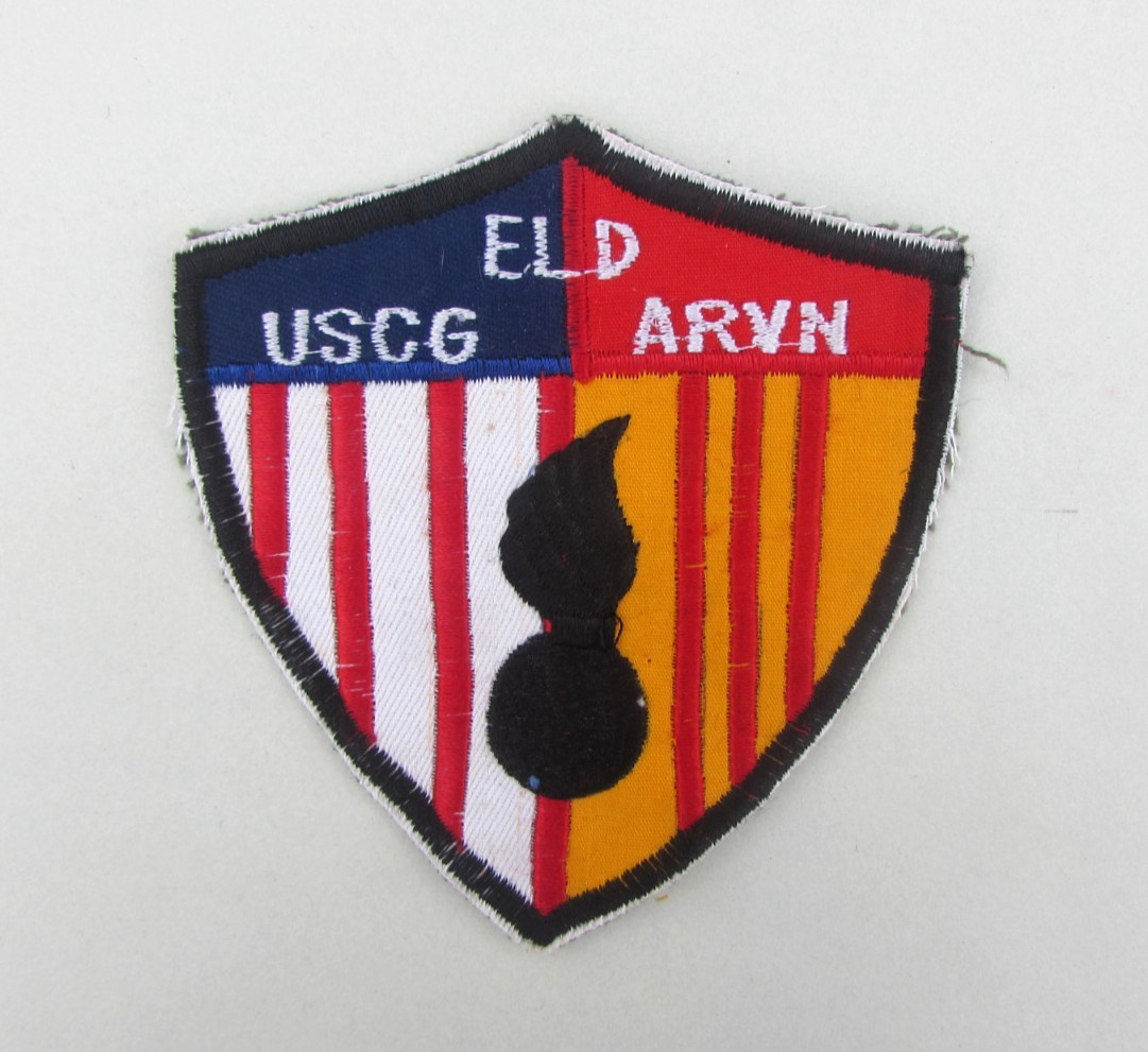 ORIGINAL WARTIME VIETNAM US COAST GUARD ARVN EXPLOSIVE LOADING DET. POCKET PATCH