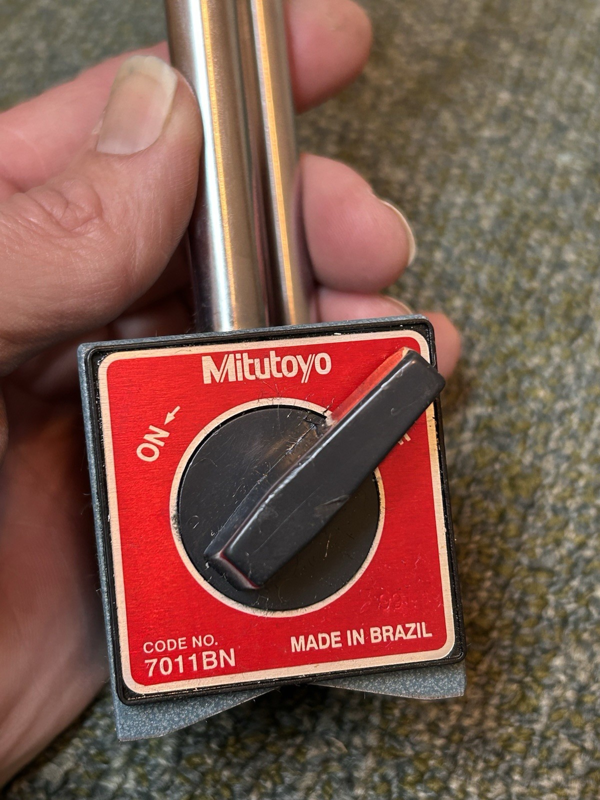 Mitutoyo 7011BN Magnetic Stand Indicator Holder