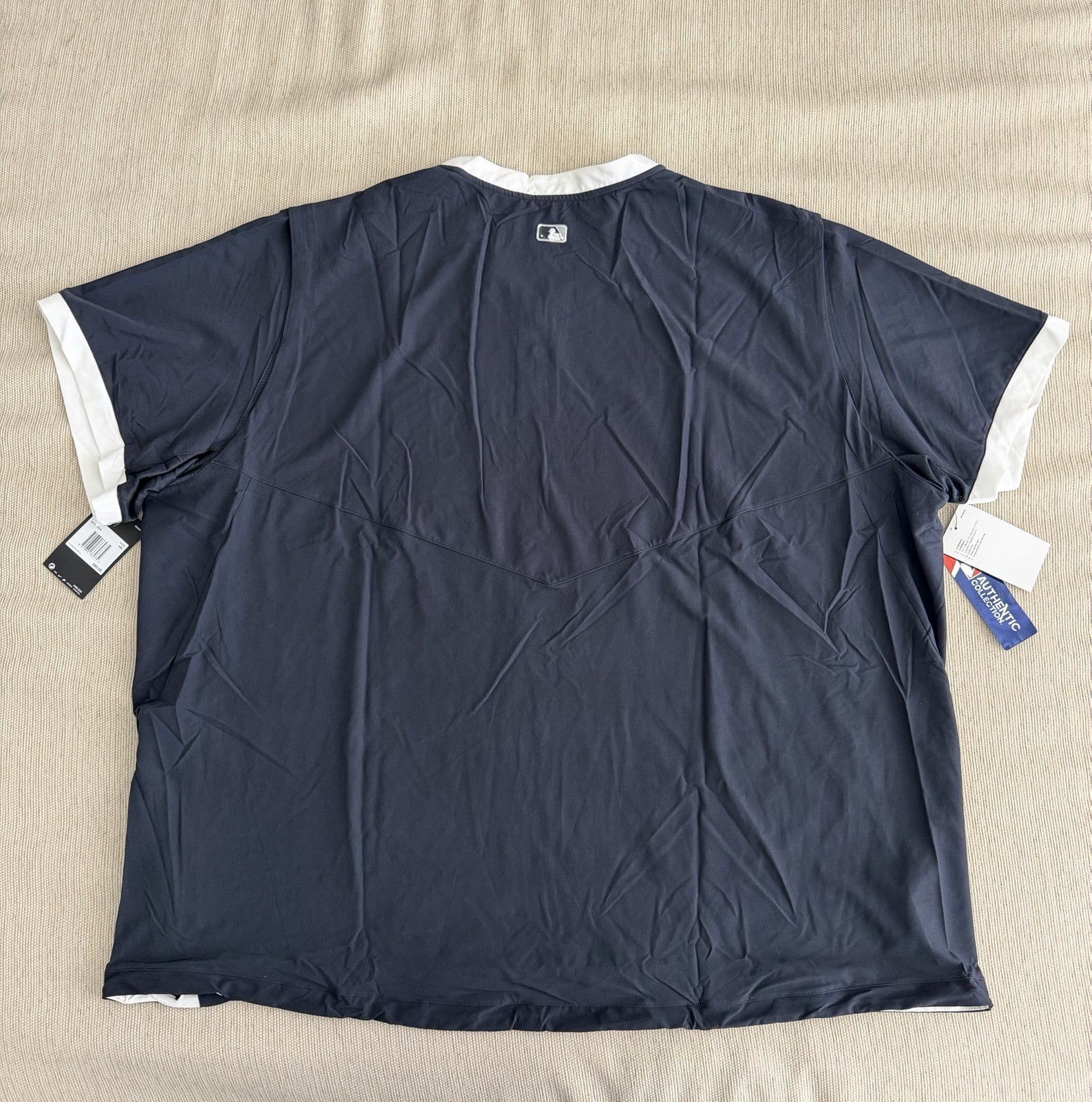 Nike New York Yankees Authentic Collection Hot Pullover Jacket Men’s Size 4XL