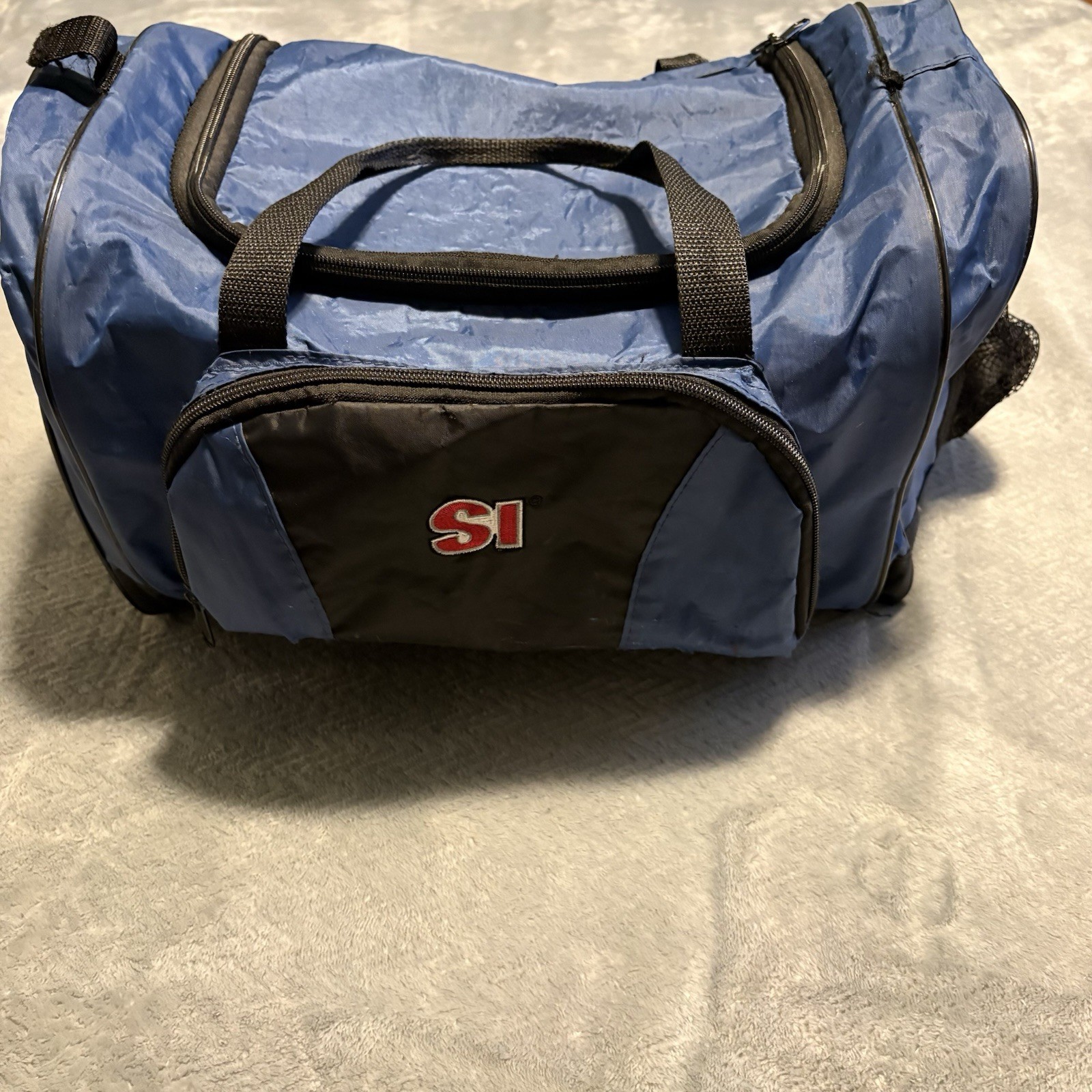 Sports Illustrated Nylon Tote Bag Navy Blue Gym Duffle Bag logo SI