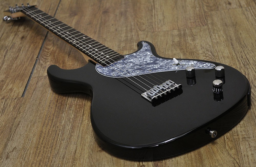 LINE 6 Variax 500