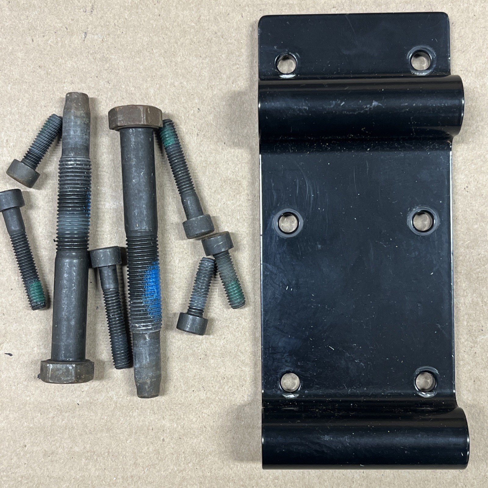 1113436-NLA INVACARE ELECTRIC WHEELCHAIR Motor/Gearbox Mounting Plate Right Side
