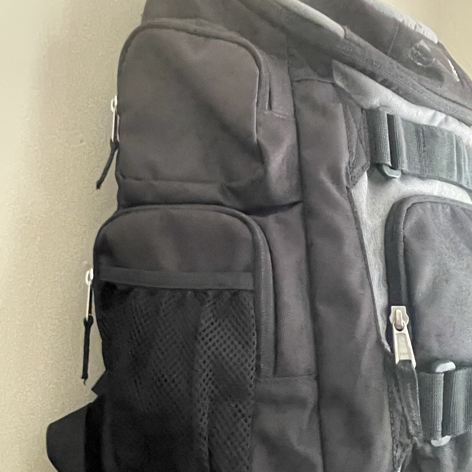 OAKLEY - Enduro 2.0 30L Backpack 17" Laptop - School College Backpack
