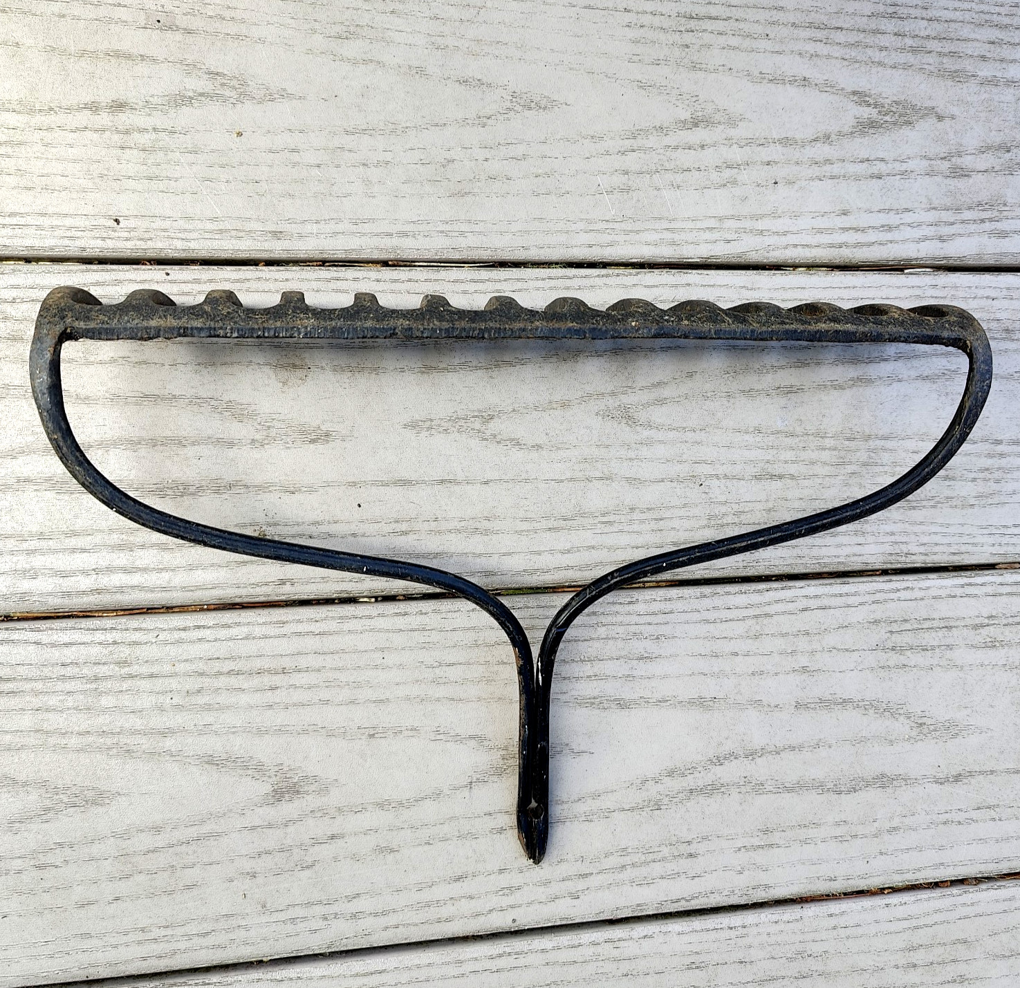 VTG Rustic Iron Garden Rake Head 14 Tines Display Jewelry Hand Tools Wine Glass
