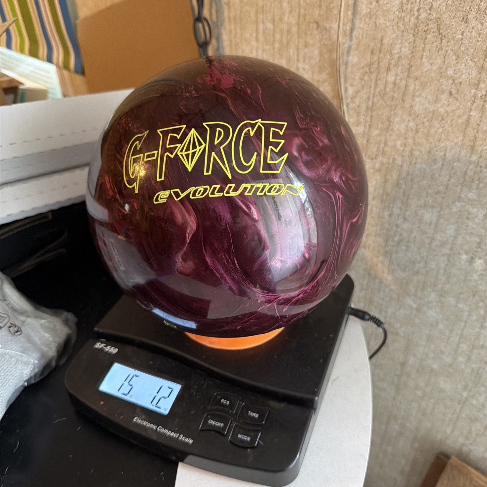 Lane #1 G Force Evolution Buzzsaw Bowling Ball 15# New