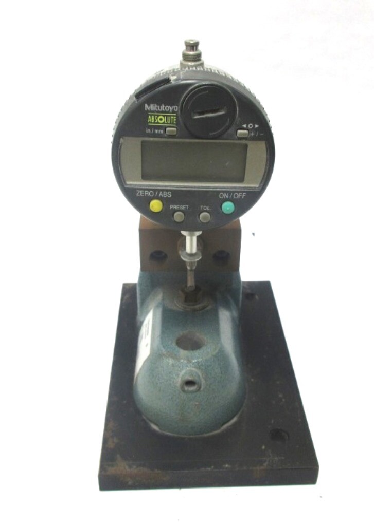 MITUTOYO, DIGIMATIC INDICATOR, 543-272, MODEL ID-C1012E, W/ STAND, NO. 7056