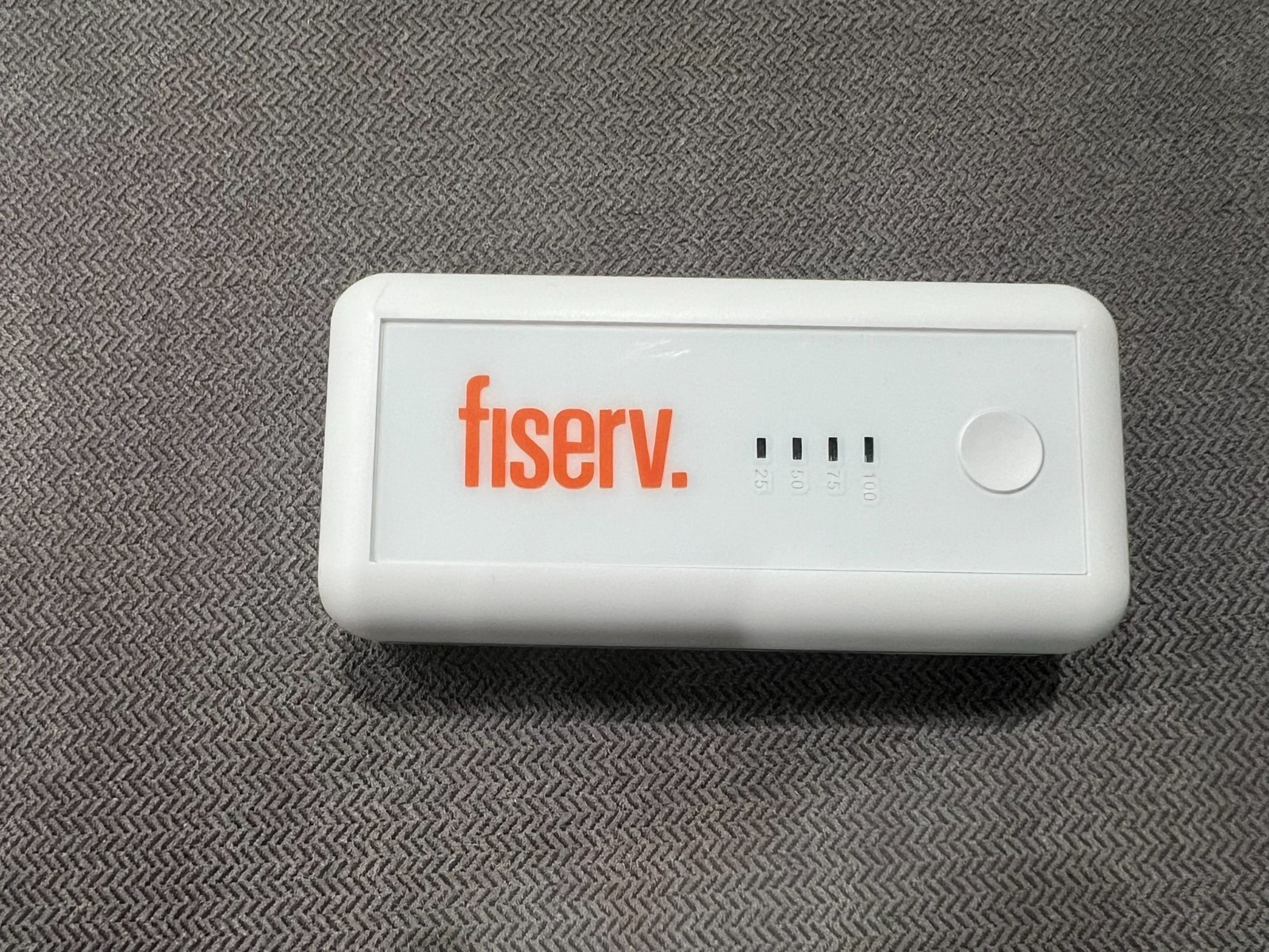 RARE Fiserv Promotional Portable 3200mAh Charger / Power Bank - Tested & Working