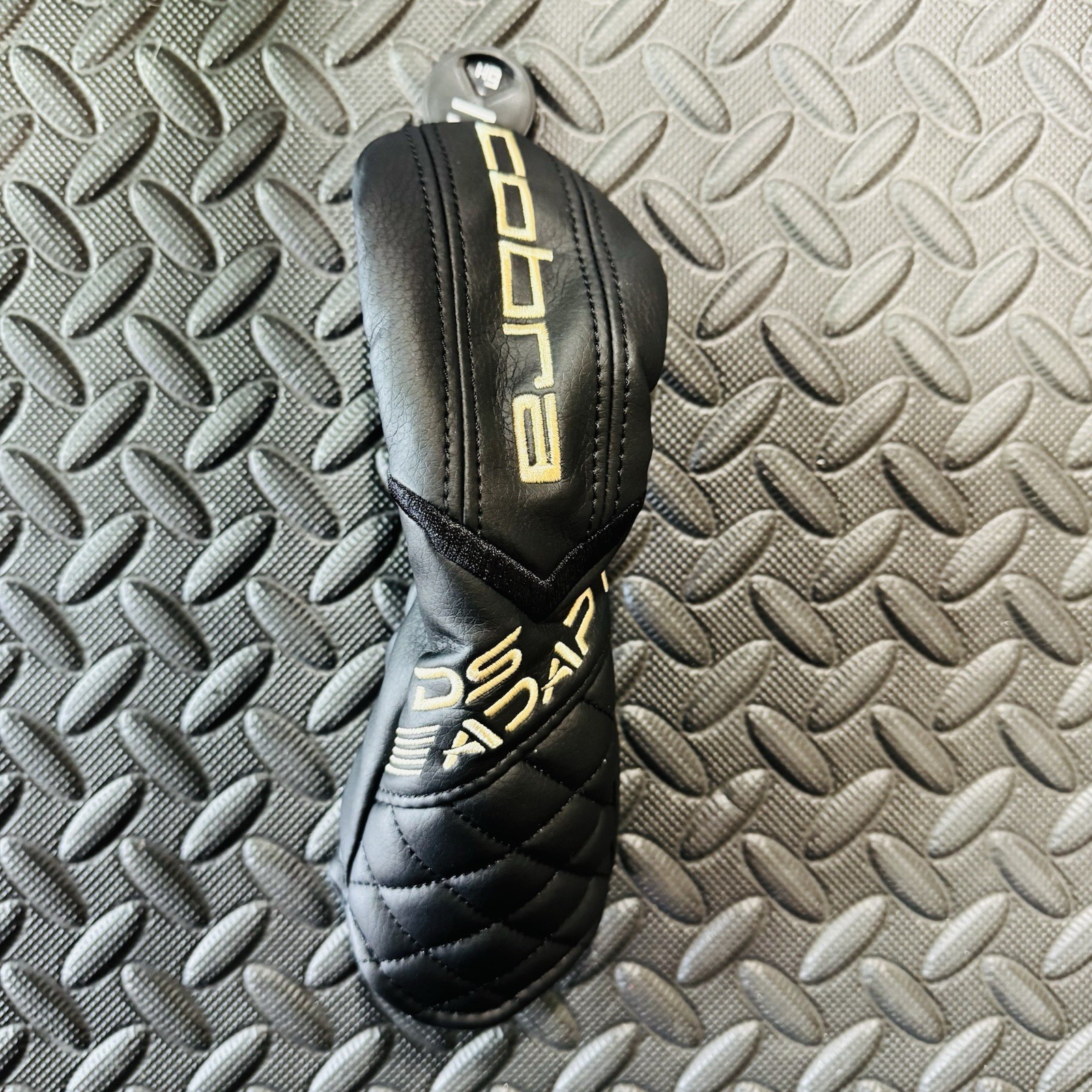 NEW Cobra Golf DS-Adapt GOLD Ladies/Mens Hybrid Head Cover Headcover IN PACKAGES