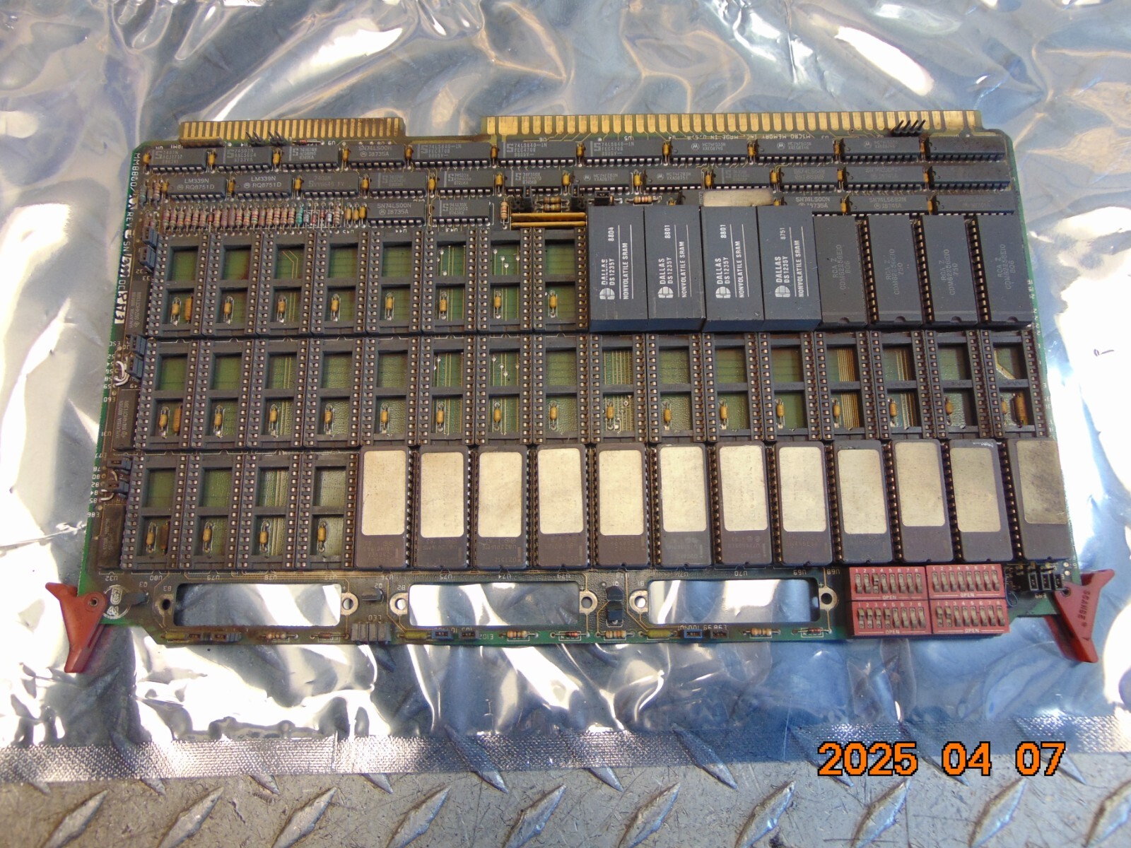 MM8800 MICRO MEMORY BOARD