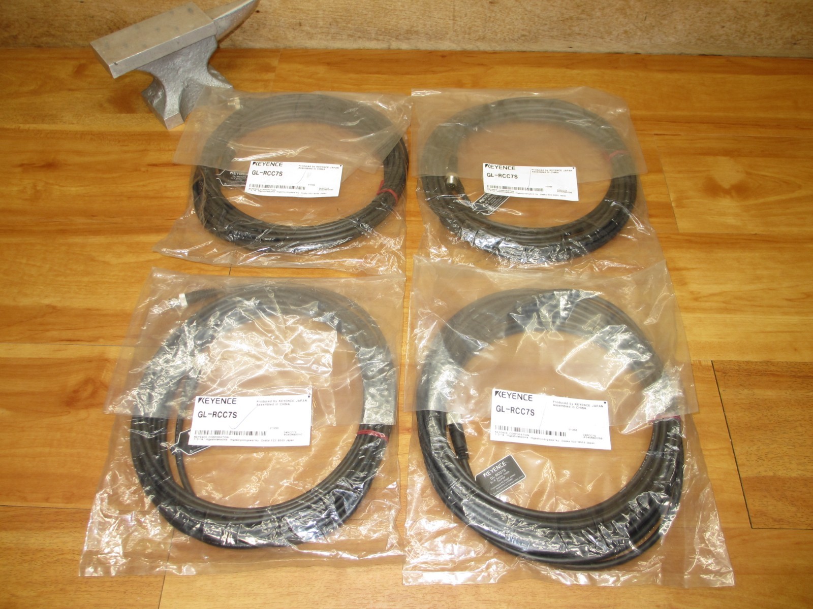 Keyence GL-RCC7S (LOT OF 4) *NEW SEALED* Safety Light Curtain Extension Cable 7M