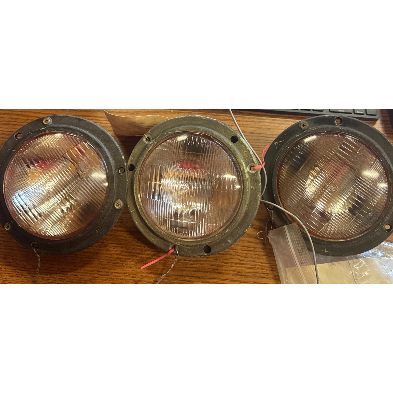 3pcs Vintage Aircraft Wing Light Assembly Bin 47