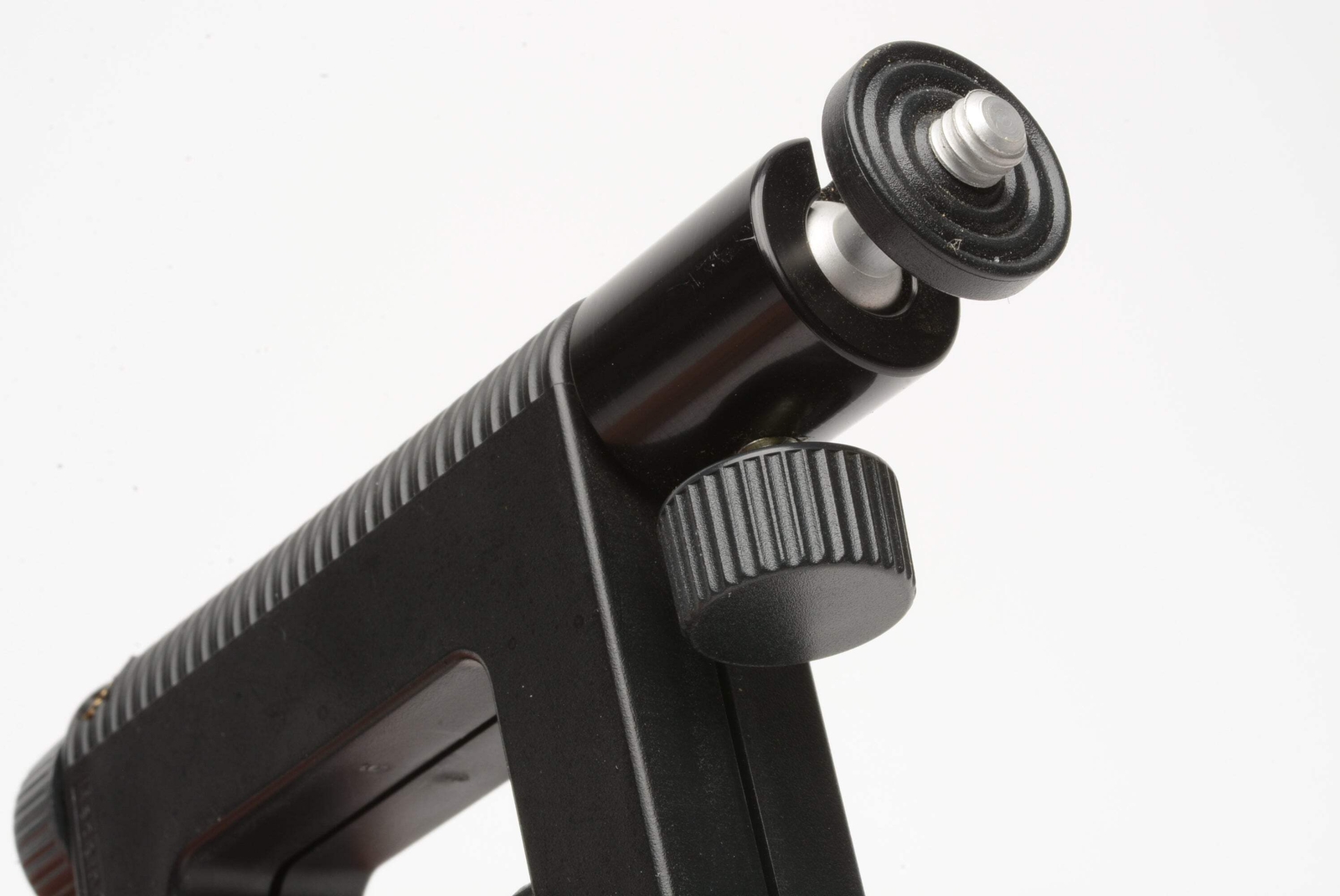 Rowi 2" clamp + tripod w/ball Head, Nice & Clean (Black)
